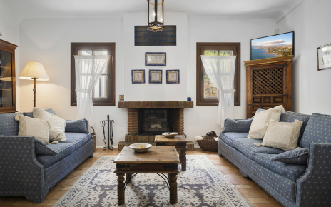 Zona de estar con chimenea